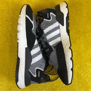 adidas Nite Jogger Black White Men's - FV3854
Size 12
Brand new never worn